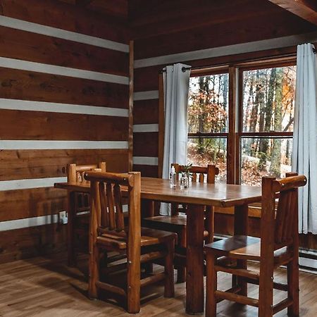 Deer Run Cabin At 36 North - Hot Tub Purlear Bagian luar foto